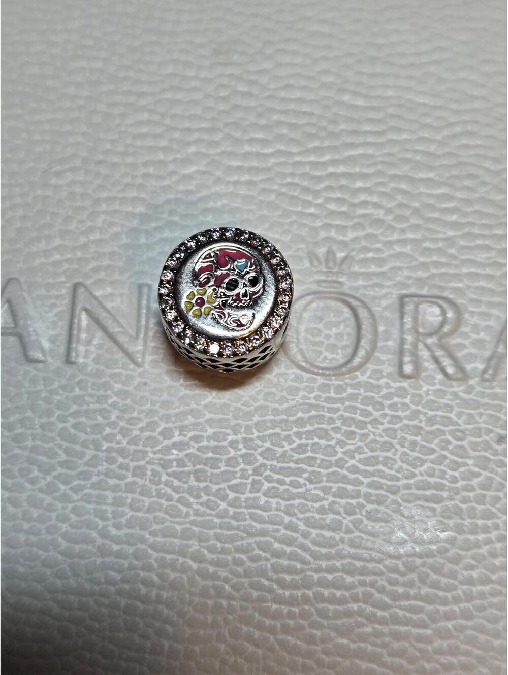 Pandora charm s925 ale skull